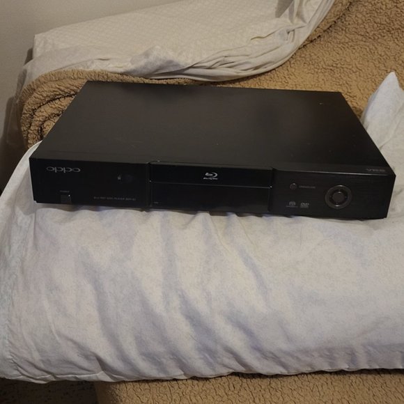 Items - Picture 2 of 7